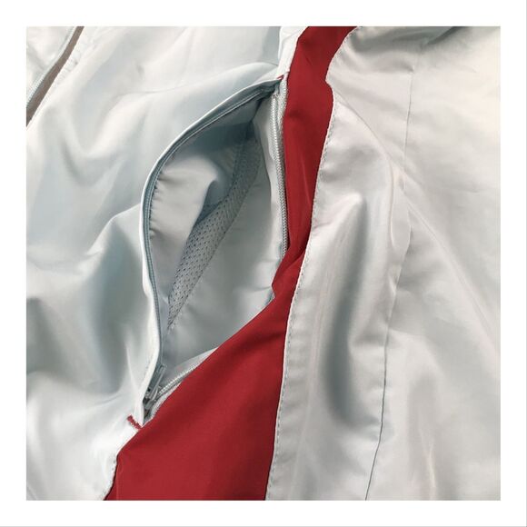 New Balance Womens Windbreaker Vest Medium Vented Training Zip Pockets Blue Red - Picture 7 of 12